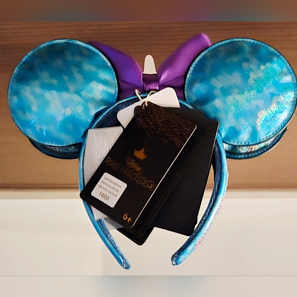 Loungefly Disney Princess Stained Glass Little Mermaid Ariel Ear Headband. NEW - Picture 5 of 8